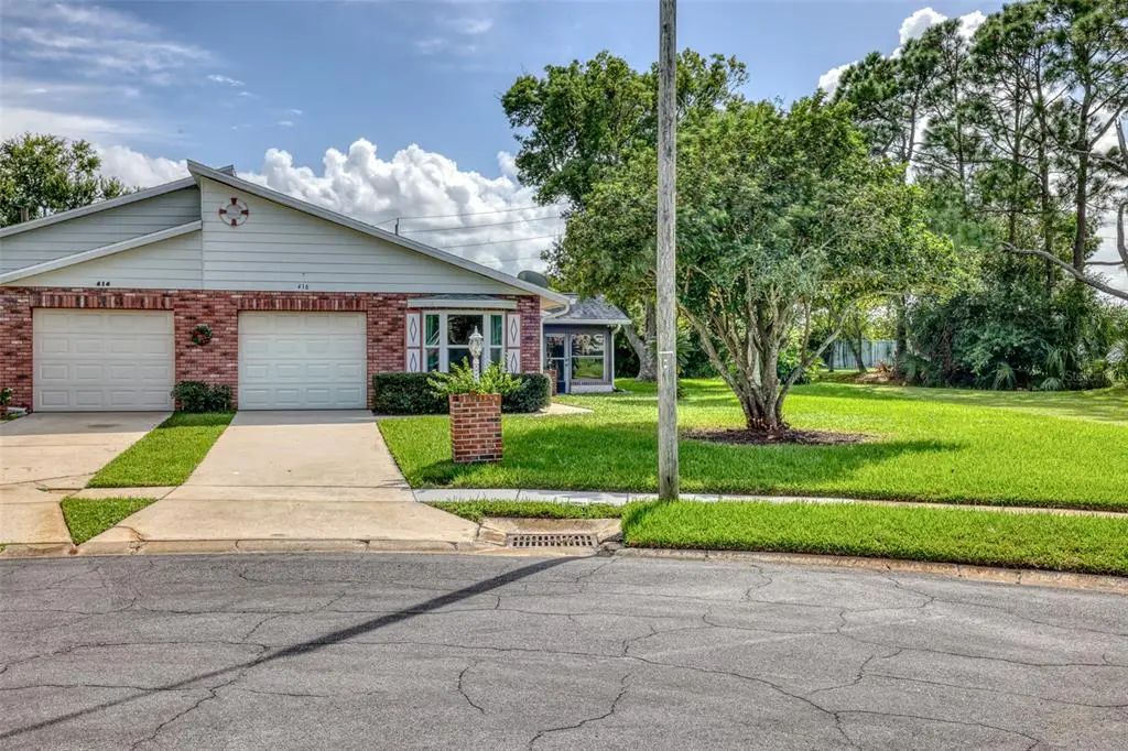 416 Village Court, EDGEWATER