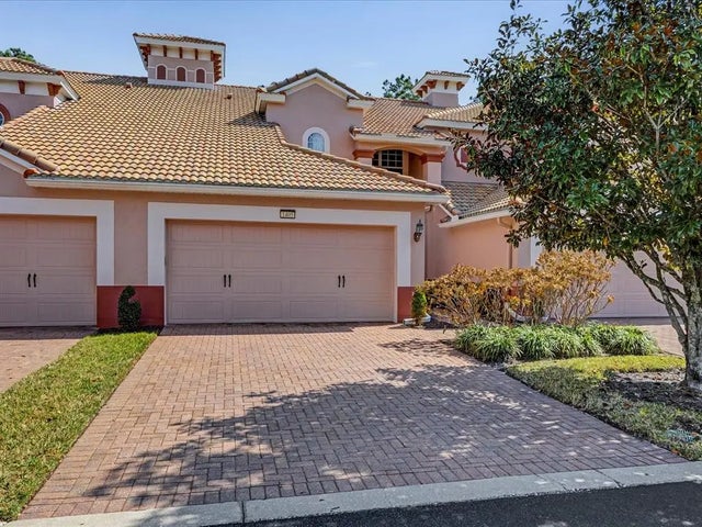 1405 Lisbon Court, DAVENPORT