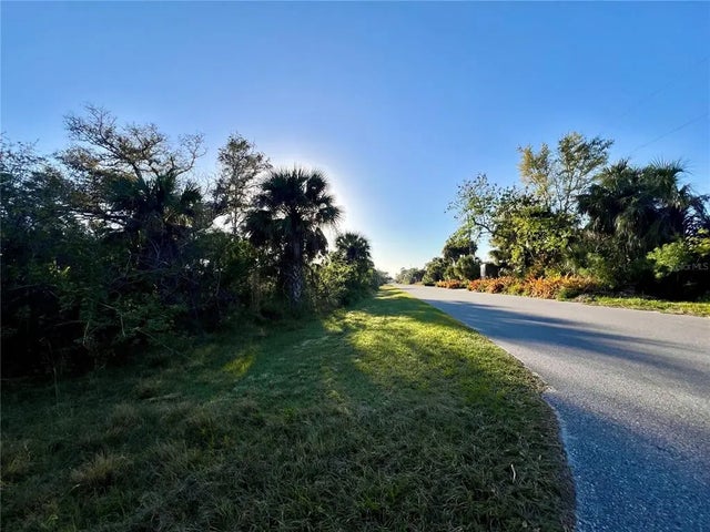 14383 Mc Clellan Avenue, PORT CHARLOTTE