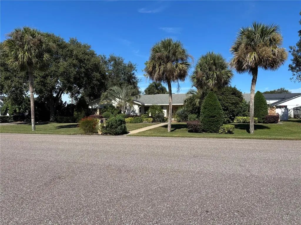 8483 Bay Hill Boulevard, ORLANDO