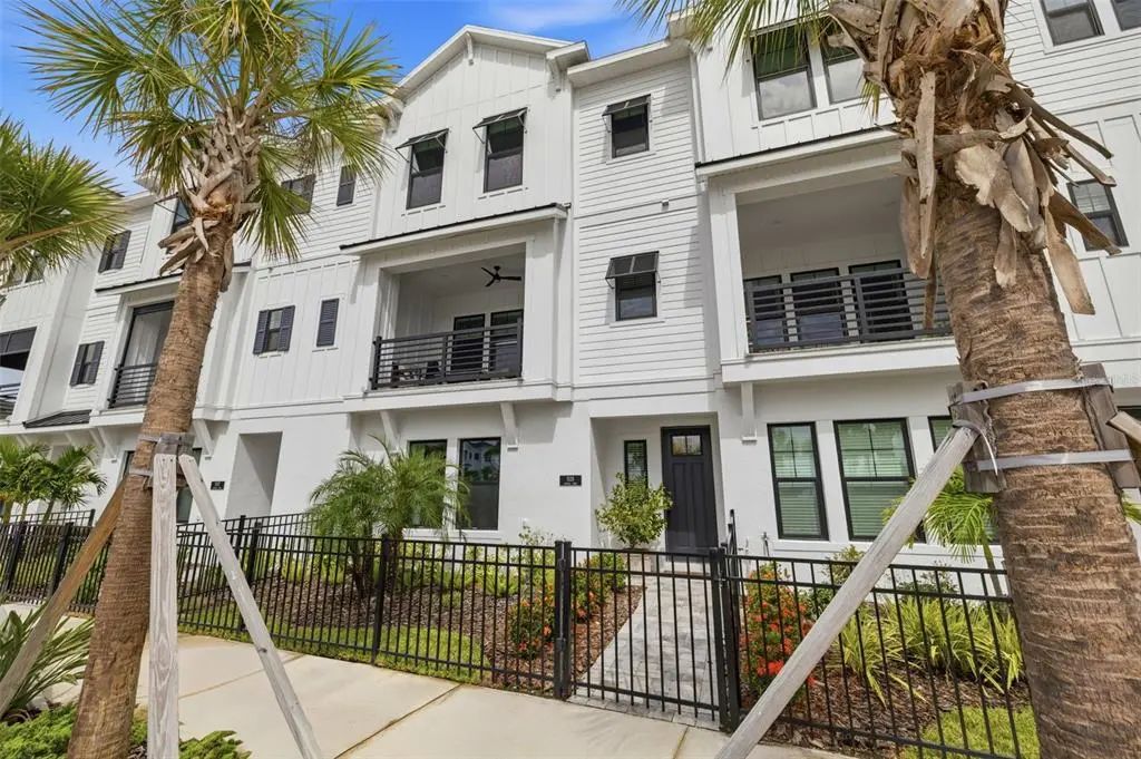 1528 Skysail Lane, SARASOTA