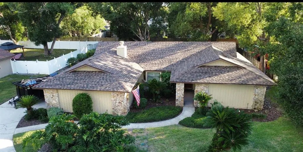 290 Queensberry Court, LONGWOOD