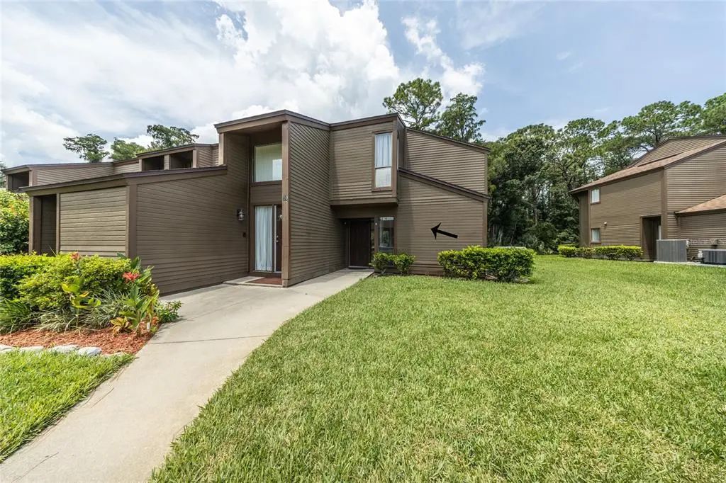 9 Southbury Court 9, PALM COAST