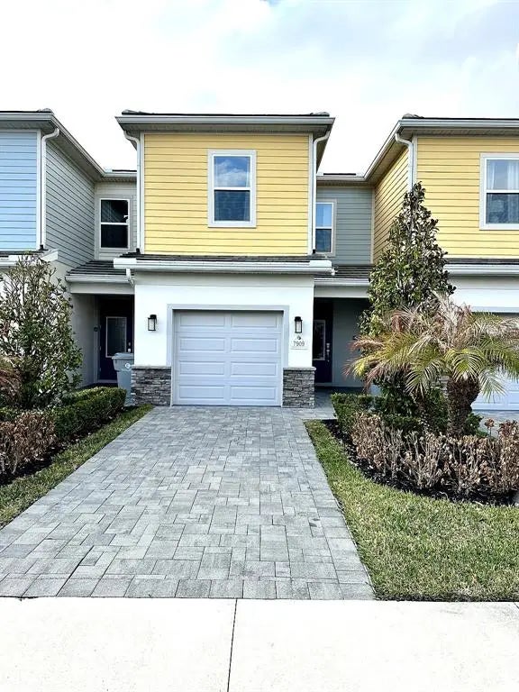 7909 Draw Street, REUNION