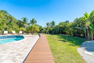 Gulf Shores Realty: 22 b84afad9e9619bc123391877c1acab1d s