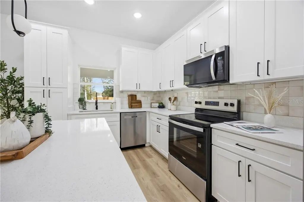 2116 W Beach Plum Drive, Citrus Springs