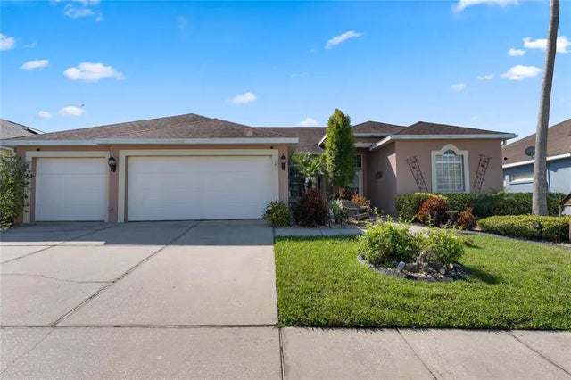 141 Prestwick Drive, DAVENPORT