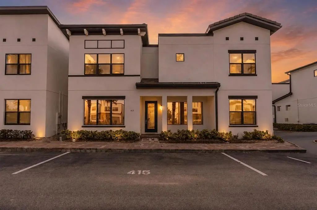 415 Villa Domani Way, DAVENPORT