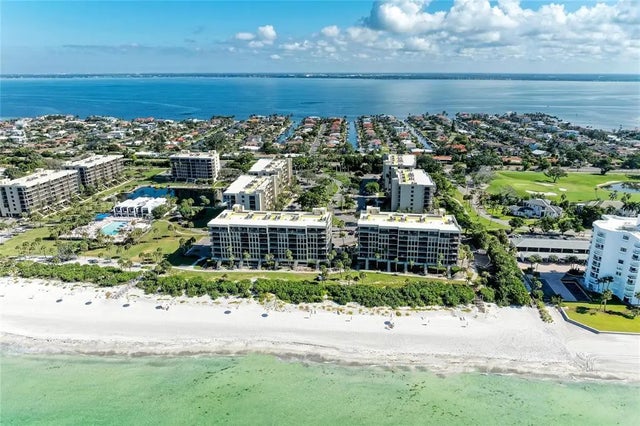 1065 Gulf Of Mexico Drive 201, LONGBOAT KEY