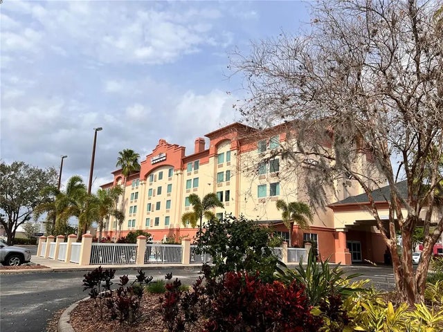 3000 Maingate Lane 212, KISSIMMEE