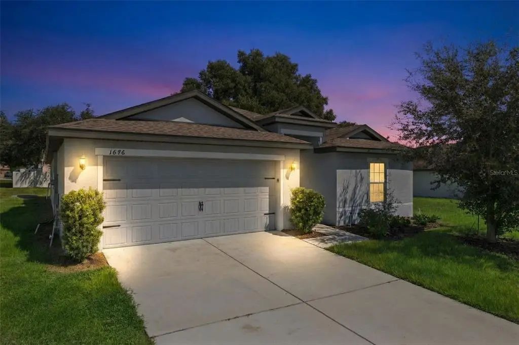1676 Gopher Tree Street, MASCOTTE