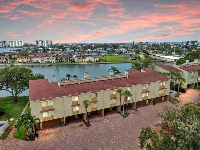 459 Haven Point Drive, TREASURE ISLAND