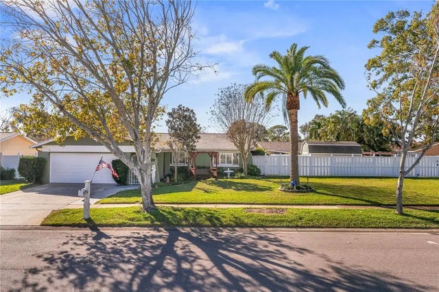 7734 Cardiff Court, ST PETERSBURG