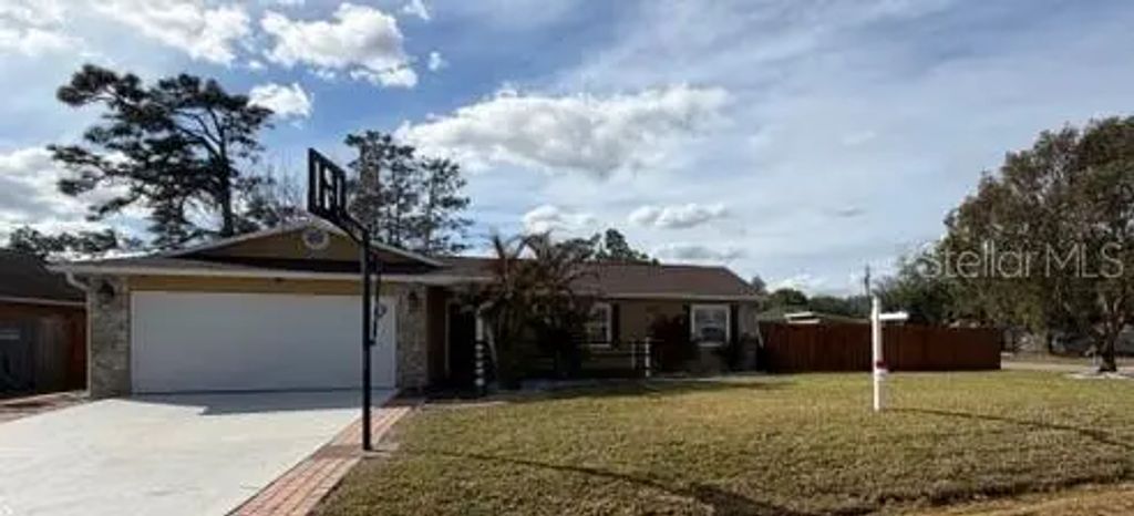 667 Jaguar Court, POINCIANA