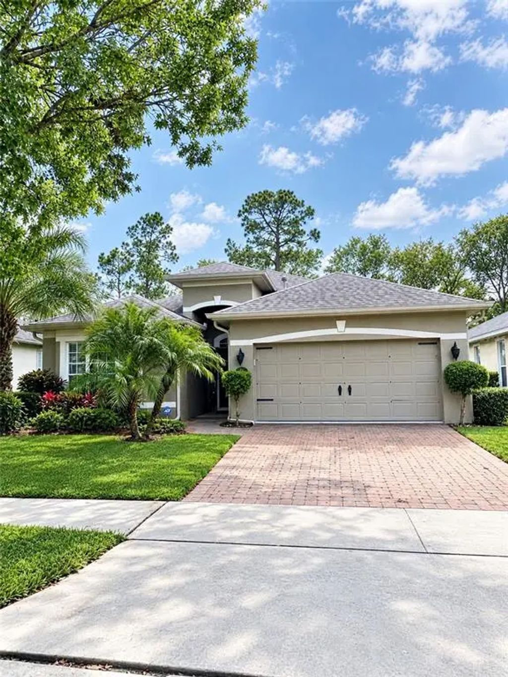 221 Asterbrooke Drive, DELAND