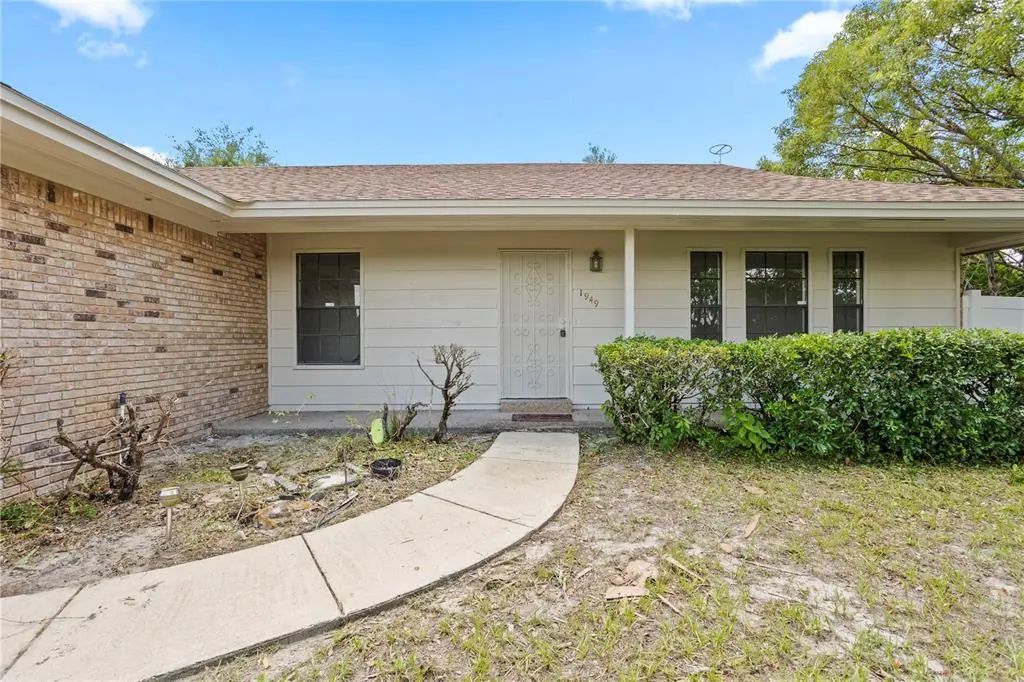 1949 Dupont Court, DELTONA