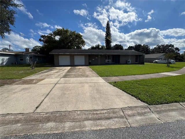 305 Tangerine Drive, SANFORD