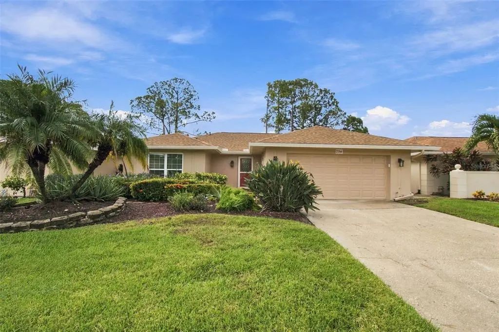 2254 Heron Cir, CLEARWATER