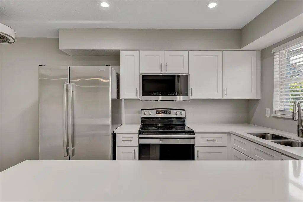 10 of 33 - 9030 Blind Pass Road C9, ST. PETERSBURG, FL