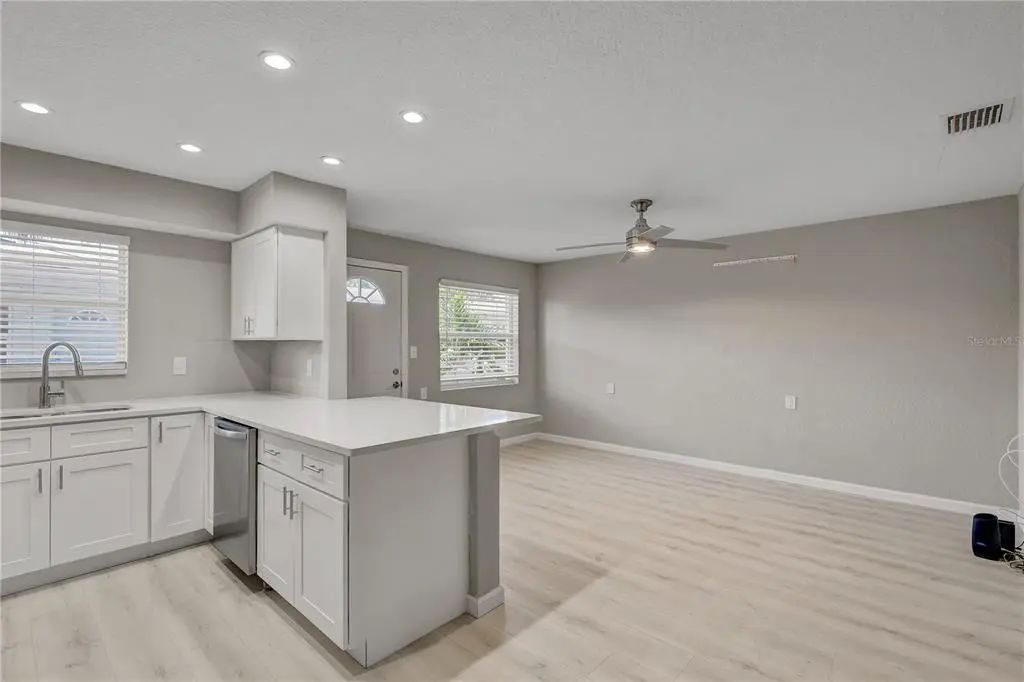 13 of 33 - 9030 Blind Pass Road C9, ST. PETERSBURG, FL