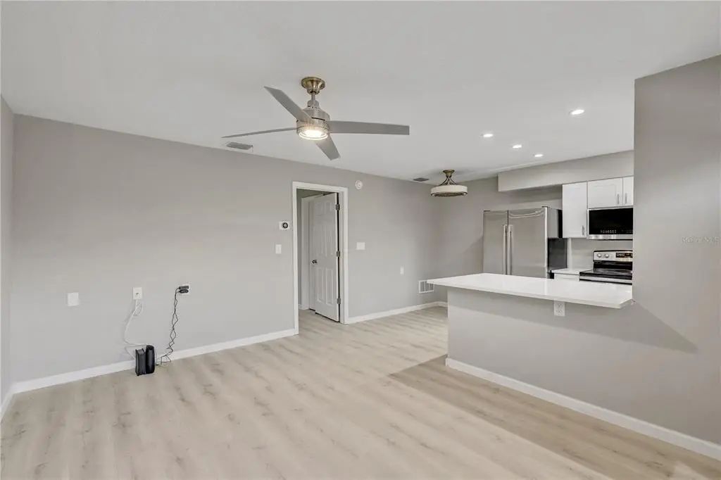7 of 33 - 9030 Blind Pass Road C9, ST. PETERSBURG, FL