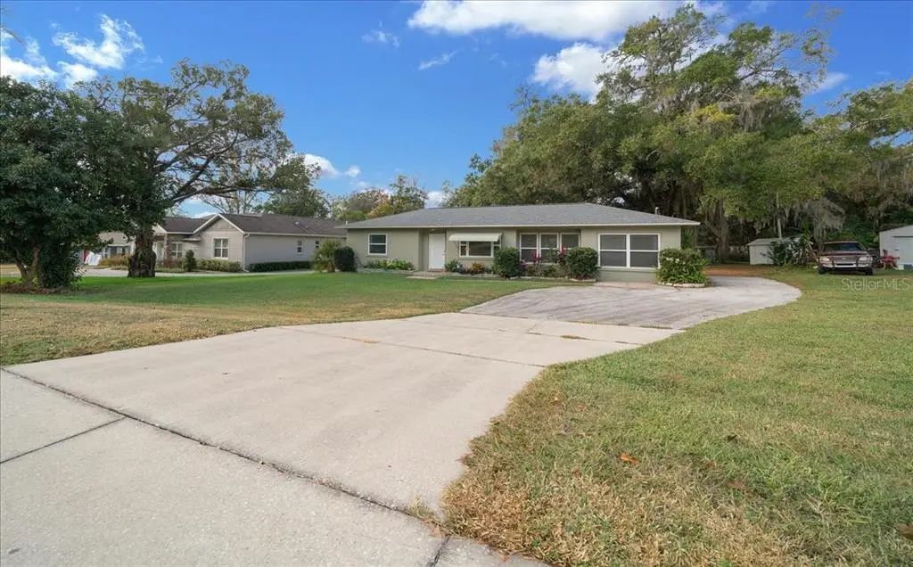2810 Se Lake Weir Avenue, OCALA