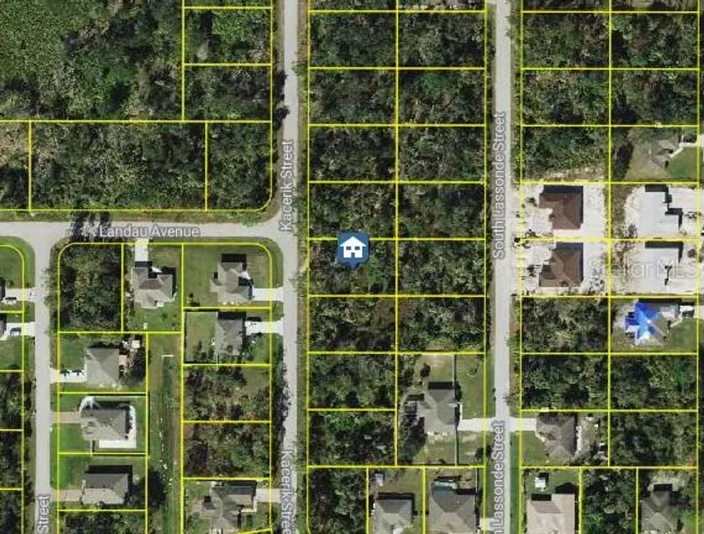 Kacerik Street, NORTH PORT