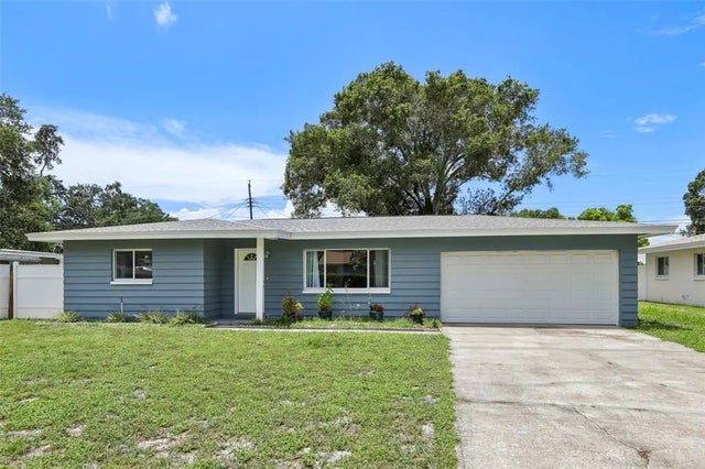 992 20th Street Sw, LARGO