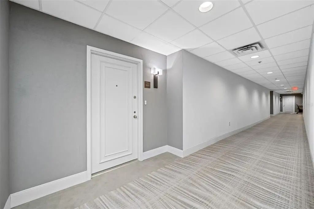 1 Beach Drive Se 2211, ST PETERSBURG