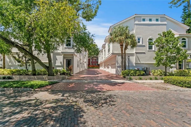 220 7th Avenue N 220, ST PETERSBURG