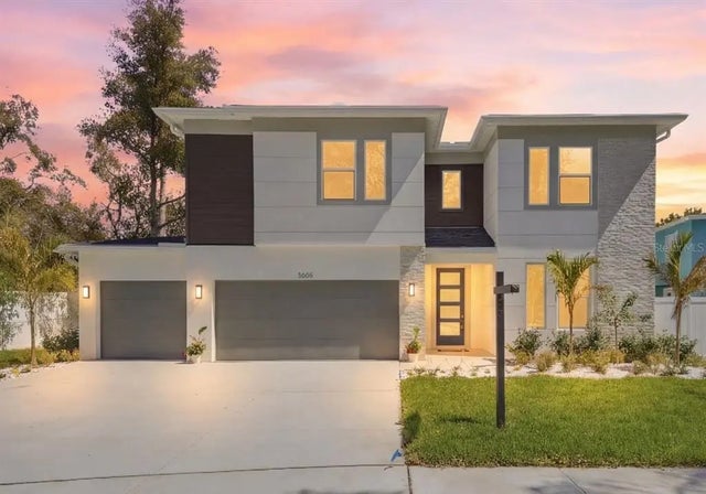 3608 E Tampa Circle, TAMPA