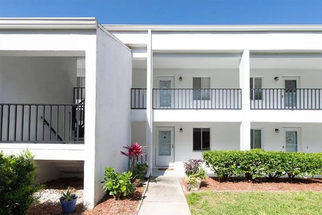 2060 Marilyn Street 109, CLEARWATER