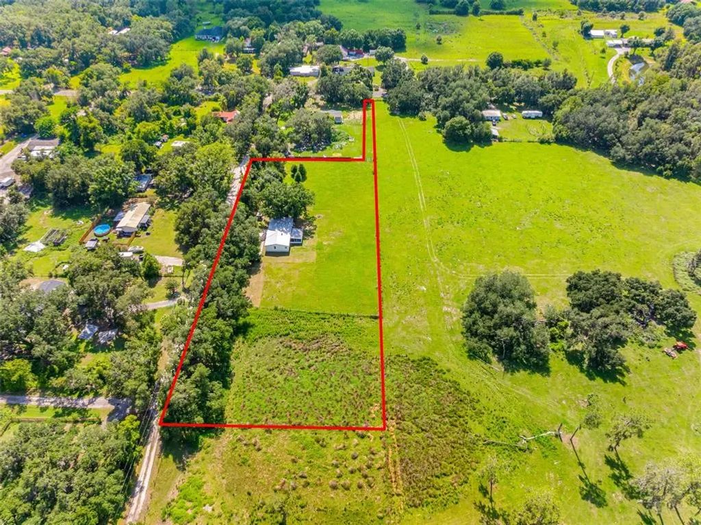 2806 Lawrence Road, PLANT CITY