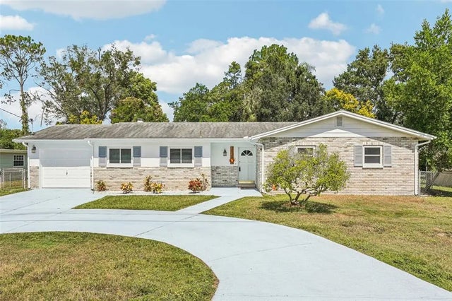 2525 Lake Ellen Lane, TAMPA