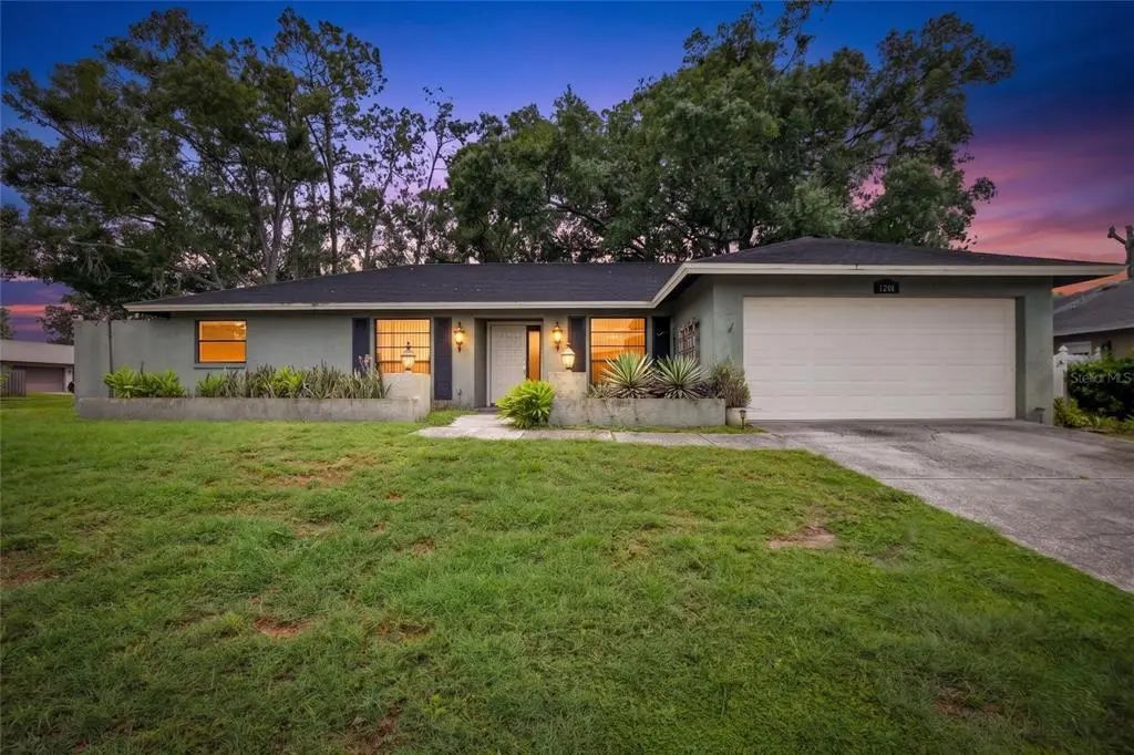1201 Sandalwood Drive, PLANT CITY