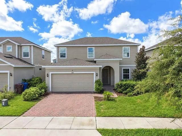 1365 Yorkdale Road, DAVENPORT