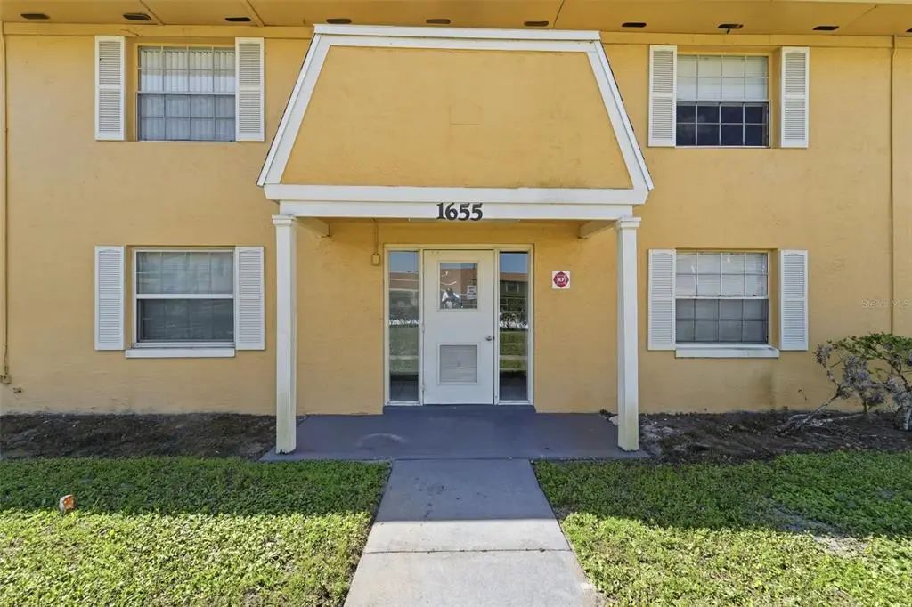 1655 W Oak Ridge Road D, ORLANDO