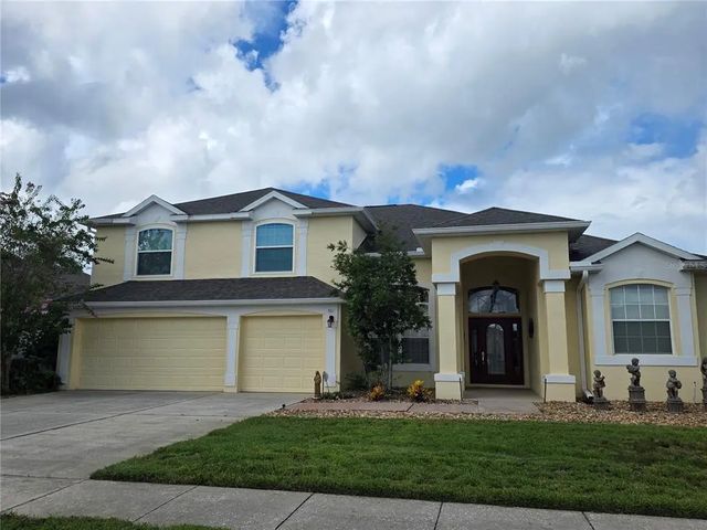 501 Prestwick Drive, DAVENPORT