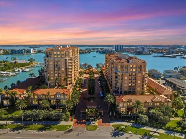 521 Mandalay Avenue 307, CLEARWATER BEACH