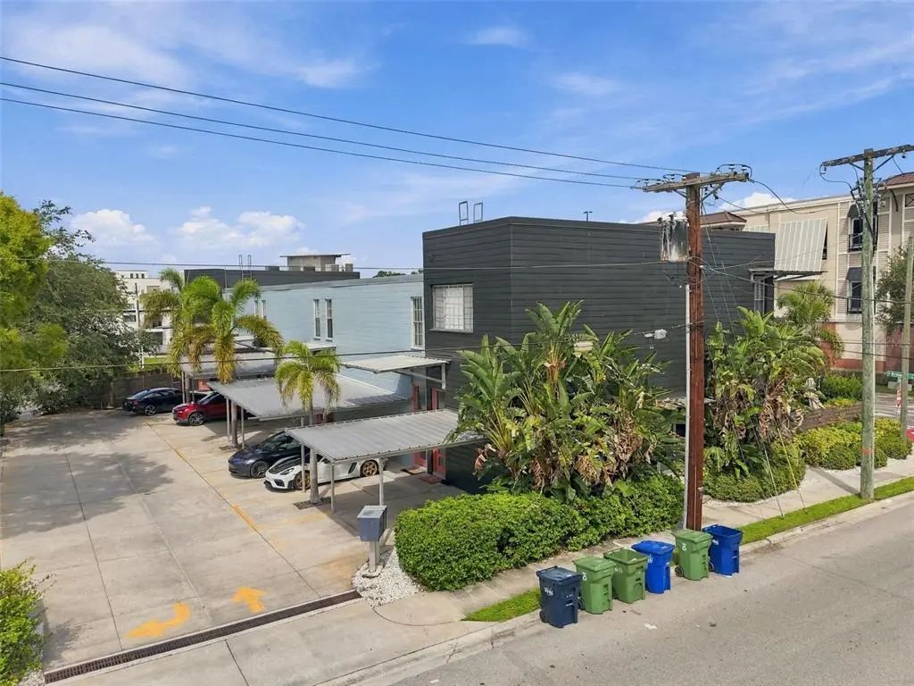 2509 W Azeele Street, TAMPA