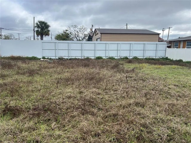 4104 W Osborne Avenue, TAMPA