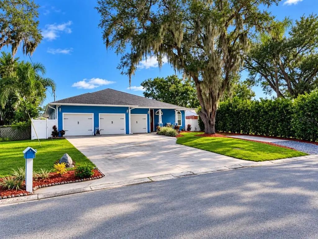 3009 W Clinton Street, TAMPA
