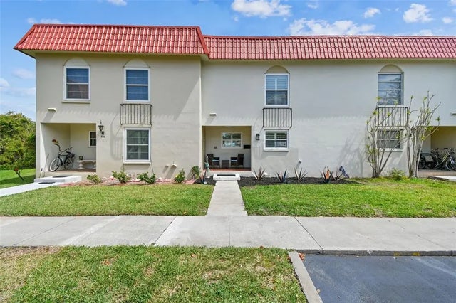 2700 Bayshore Boulevard 522, DUNEDIN