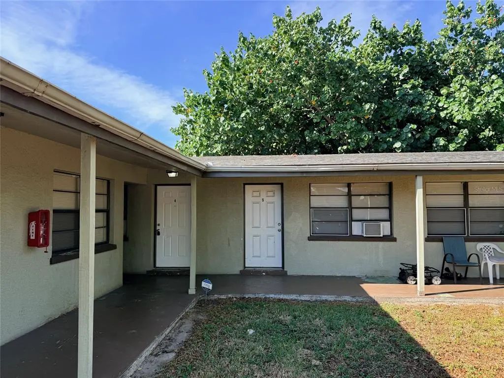 2404 10th Street W 4, BRADENTON