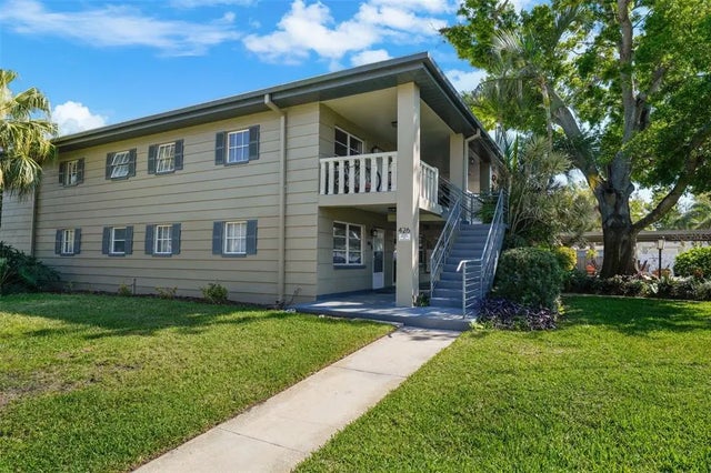 426 32nd Avenue N 102e, ST PETERSBURG