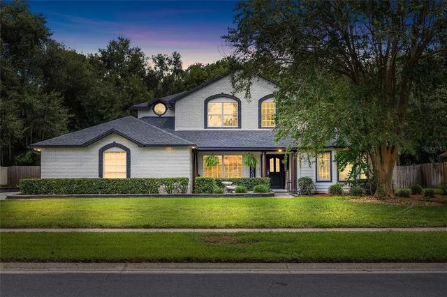 677 Adriane Park Circle, KISSIMMEE