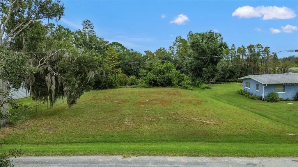 11124 Lake Shore Drive, LAND O LAKES