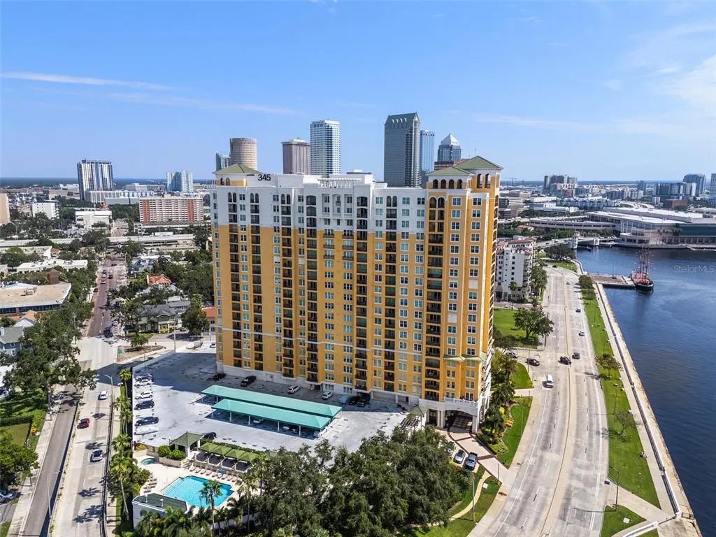 345 Bayshore Boulevard 1805, TAMPA