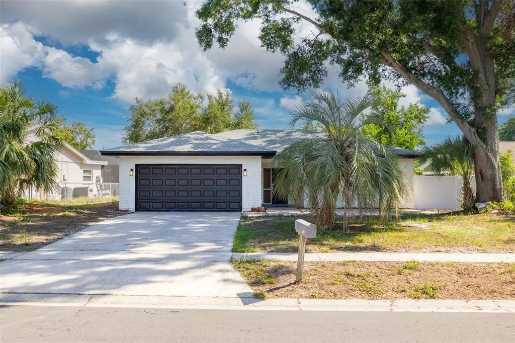 2436 Beacon Groves Boulevard, PALM HARBOR