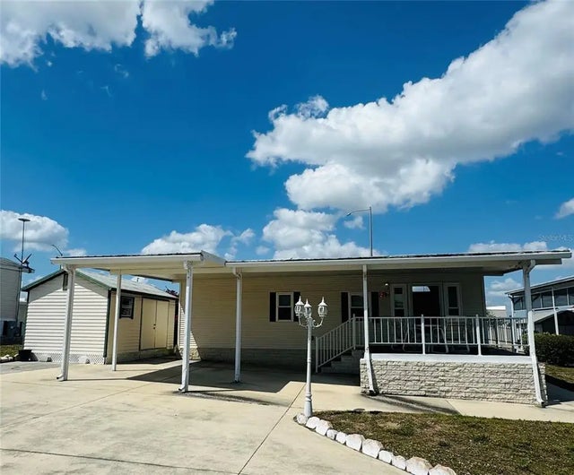 917 St George Drive, DAVENPORT